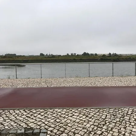 Estuário Do Tejo House Apartamento *